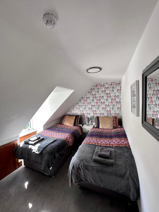 Islay Frigate Hotel Тарбърт Екстериор снимка