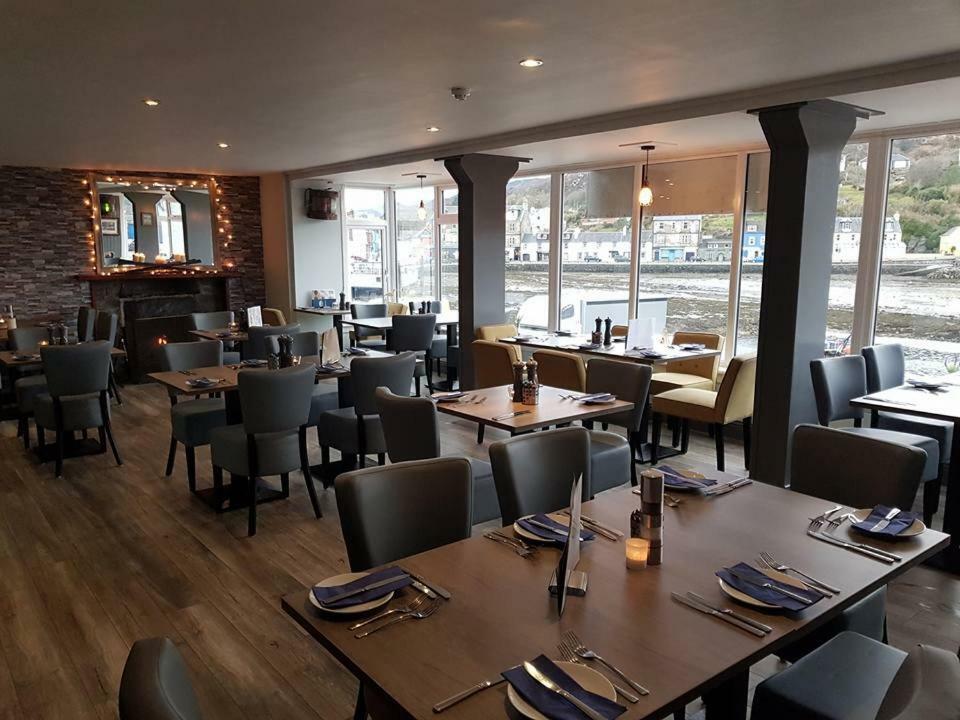 Islay Frigate Hotel Тарбърт Екстериор снимка